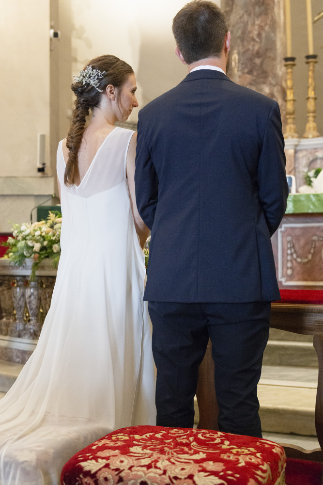 Rosalba-Gabrielli-atelier-sartoria-sposa-cerimonia-mamma-tessuto-come-scegliere-su-misura-esclusiva-abito-sartoriale5