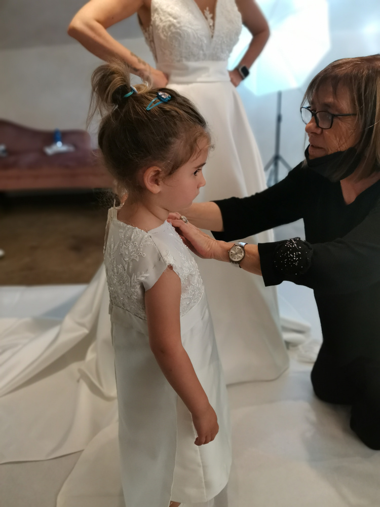 rosalba-gabrielli-sposa-torino-cerimonia-atelier-sartoria-abito-su-misura-come-vestirsi-figlio-figlia-cerimonia