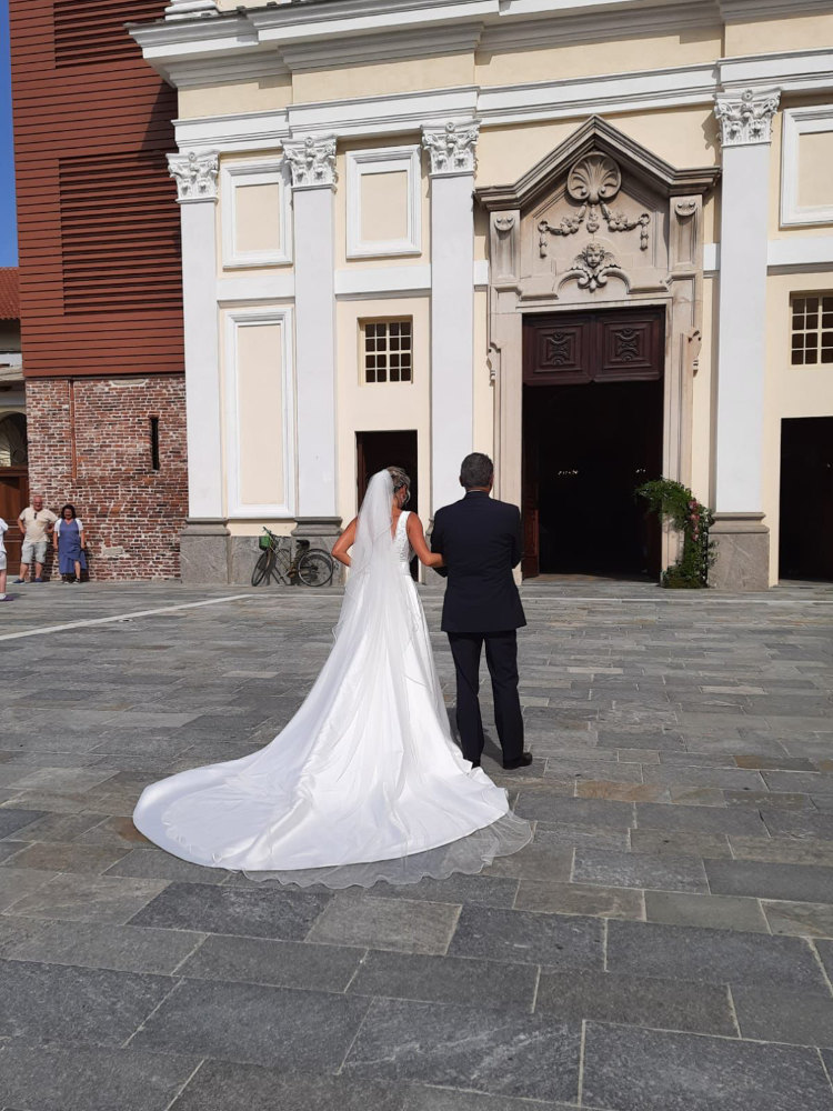 rosalba-gabrielli-sposa-torino-cerimonia-atelier-sartoria-abito-su-misura-come-vestirsi-figlio-figlia-cerimonia