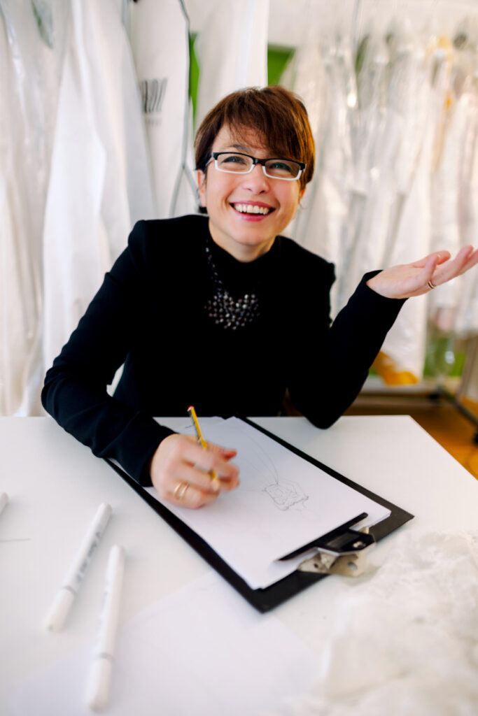 VIVIANA BENOTTO STILISTA DELL'ATELIER ROSALBA GABRIELLI TORINO